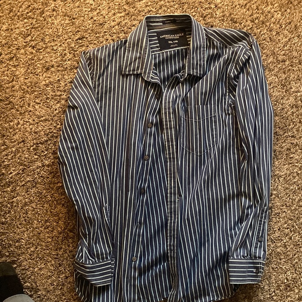 American Eagle outfitters long sleeve button down